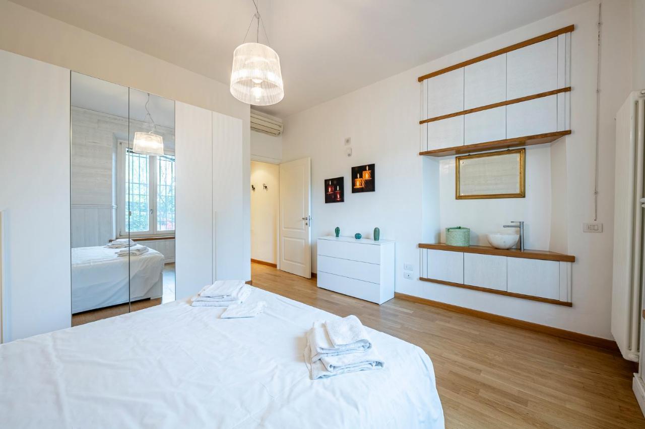 Nicola's - Doppia Con Giardino Privato Apartamento Florença