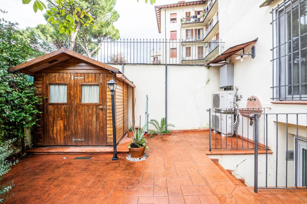 Nicola's - Doppia Con Giardino Privato Apartment Florence